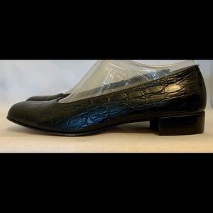 Salvatore Ferragamo Croc Embossed Leather Flat Slip-on Shoe Black sz 9B